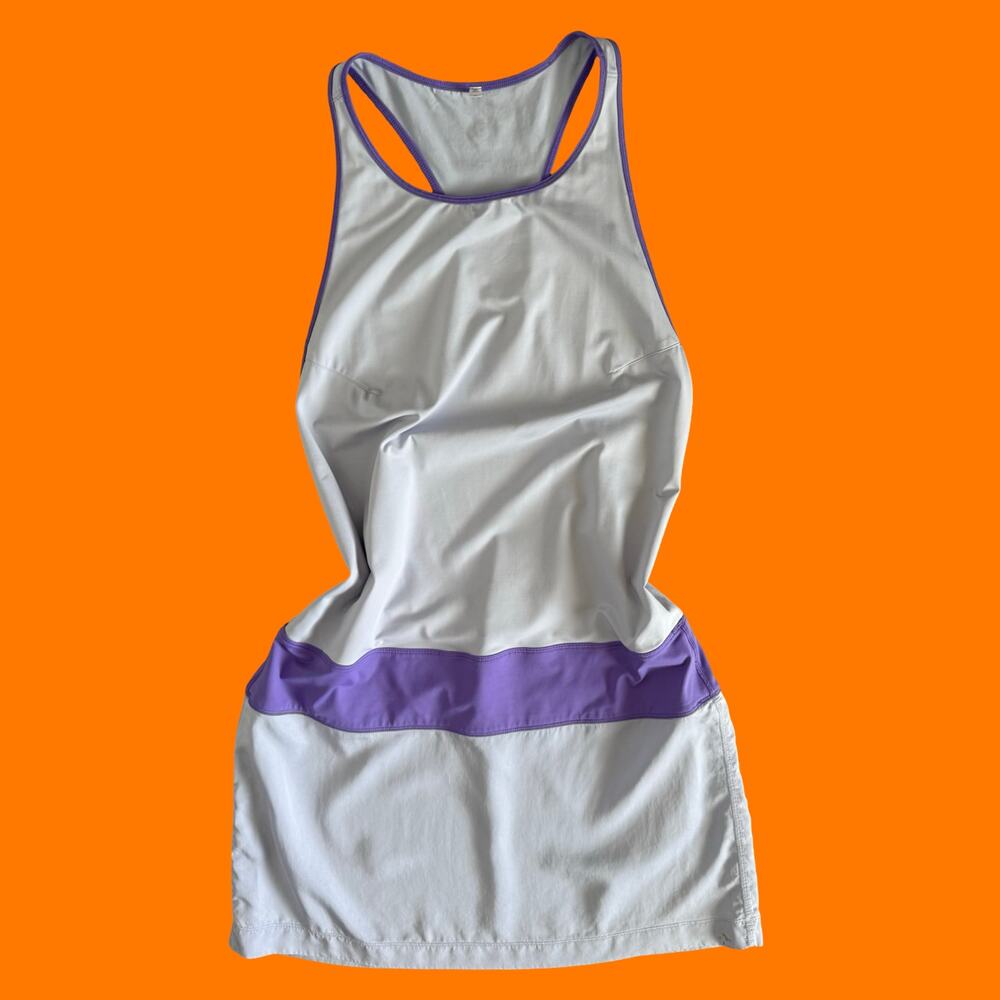 Lululemon Blissed Out Dress Lavender Purple Size 8 RARE